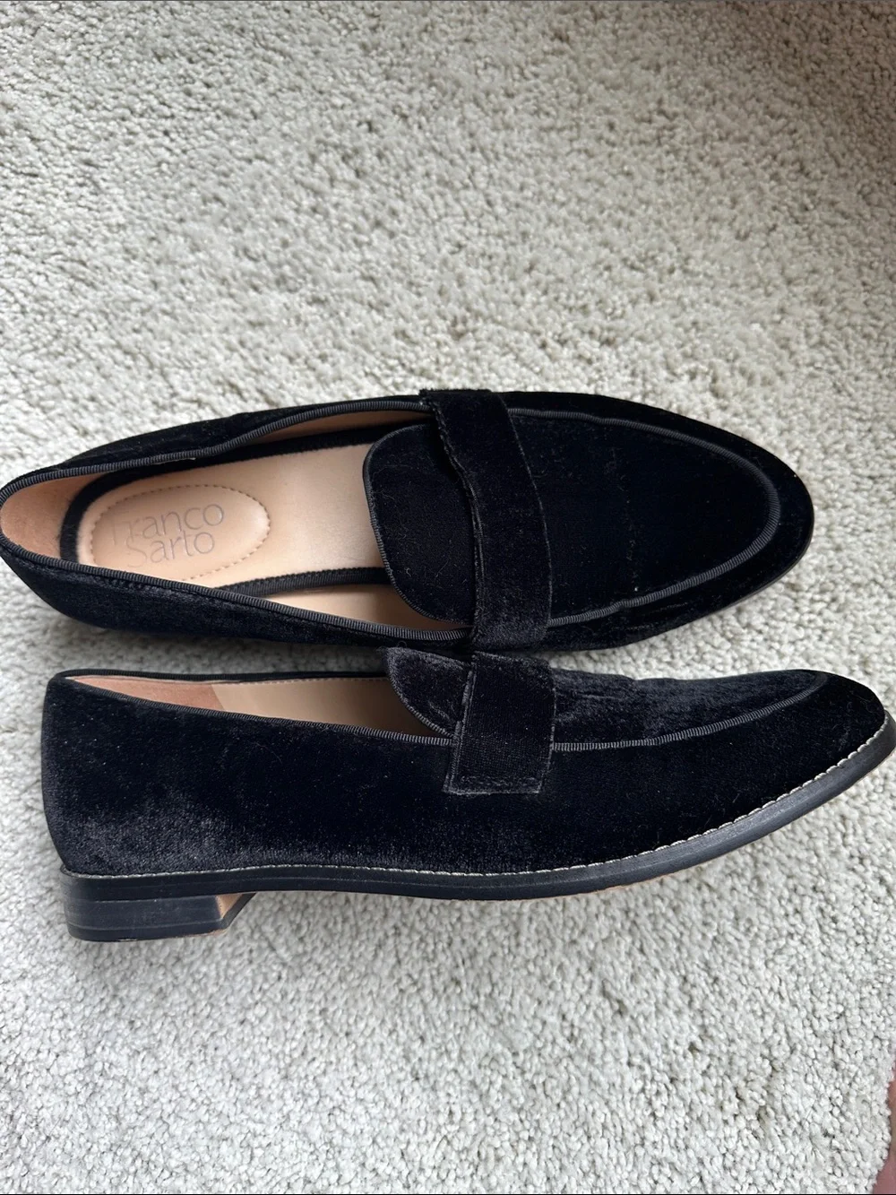 Women’s Franco Sarto Black Velvet Penny Loafers Size 9